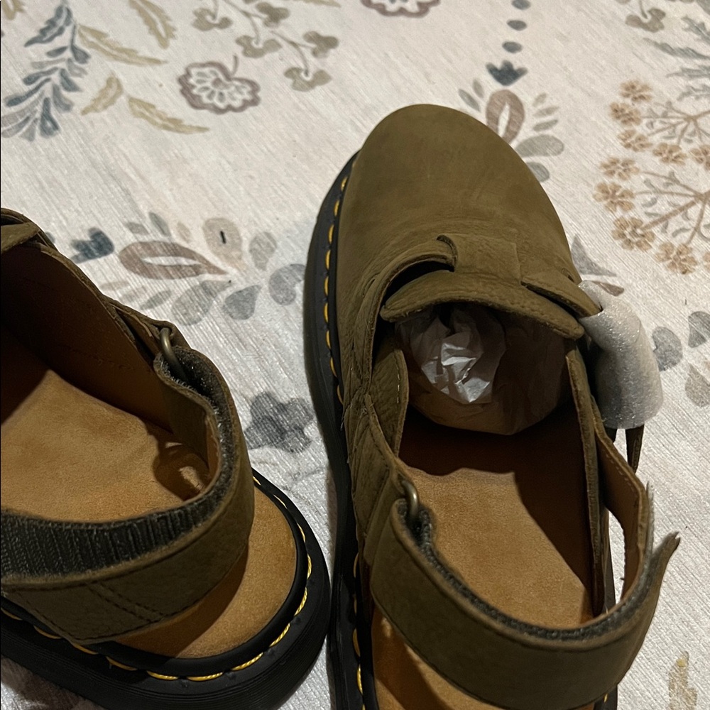 Olive Green Men's Casual Slip-On Shoes - Picture 3 of 9